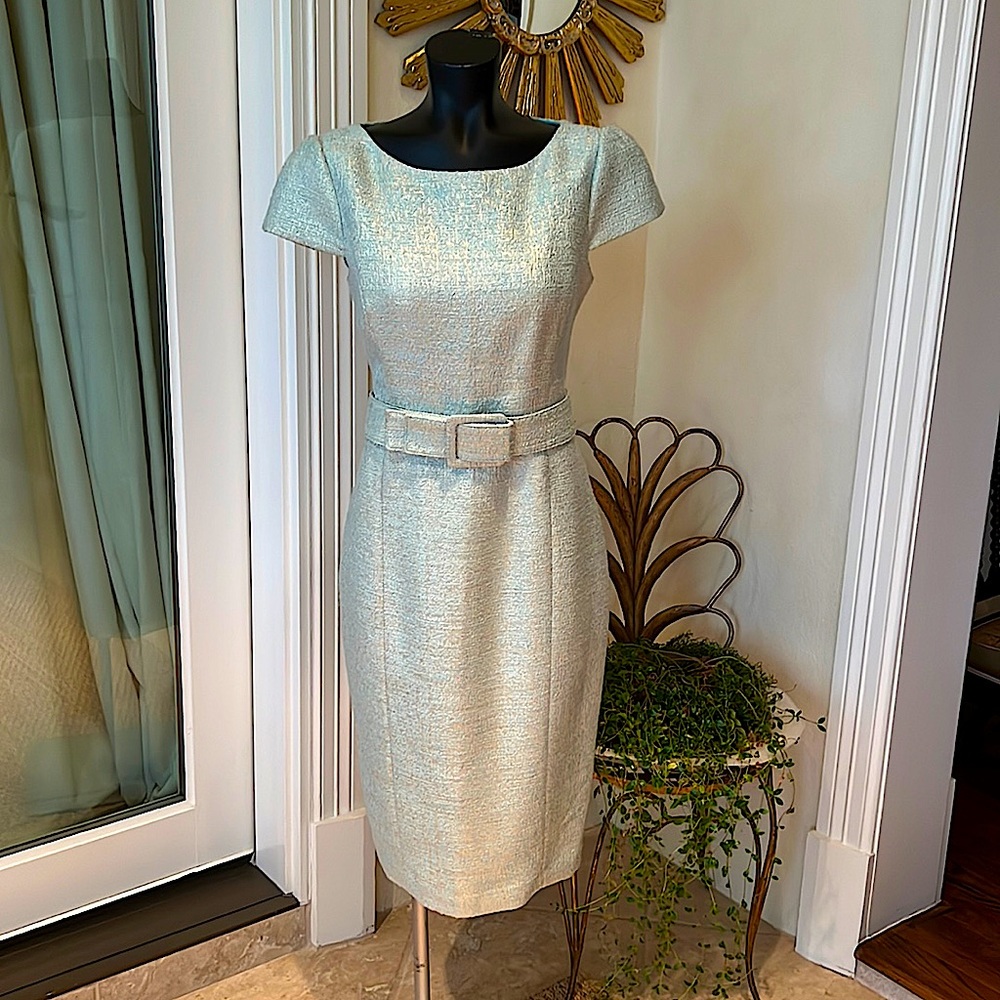 Dress - Picture 2 of 4